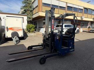 Moffet 2018 - 2 X M4 20.1*Mitnahmestapl*3 m Hub*Zinken ausfahrbar auf 2.75 m image 3 miniature