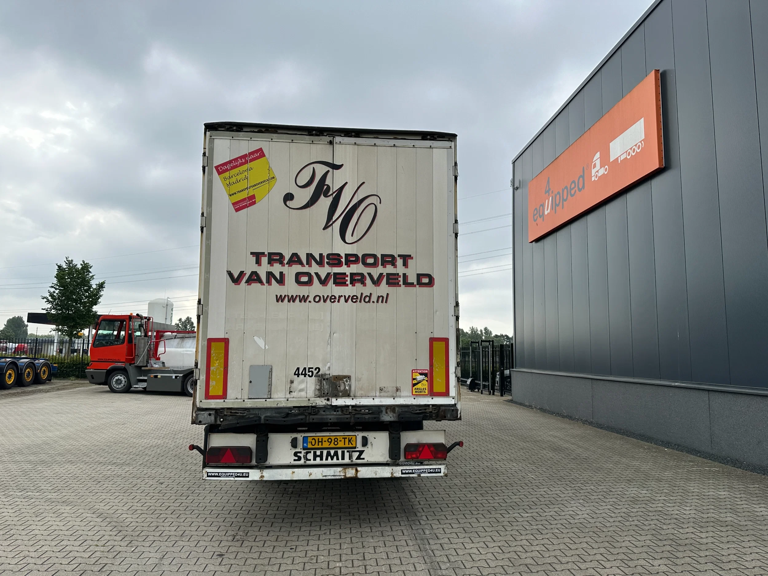 Schmitz Cargobull 2005 - SKO24 / SAF DISC / 2x LIFTAXLE / GALVANIZED / NL-TRAILER obrázek 4
