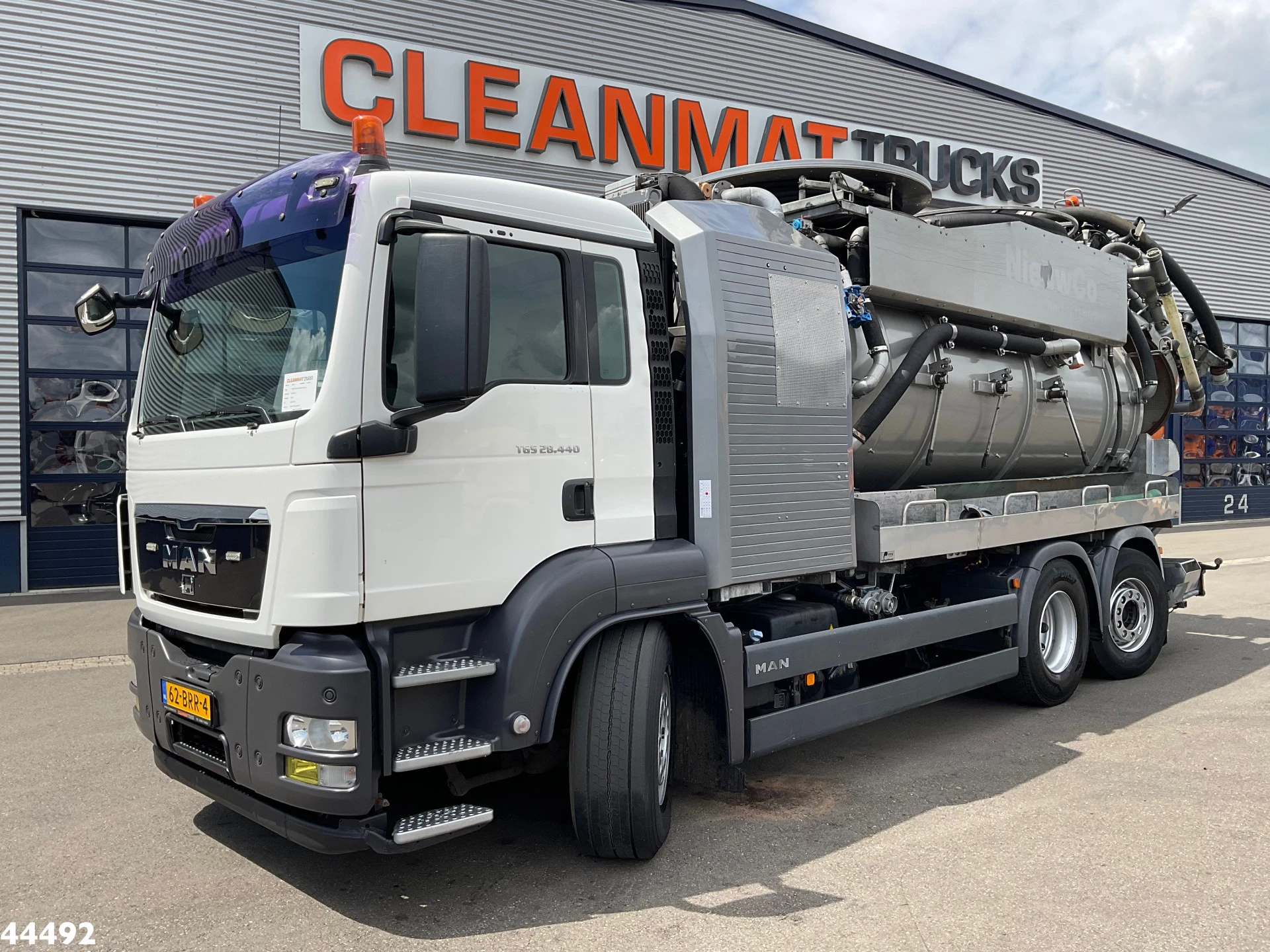 MAN TGS 2011 - 28.440 FFG Flensburger 12,5m³ Saug/Spul combi Waterrecycling zdjęcie 2
