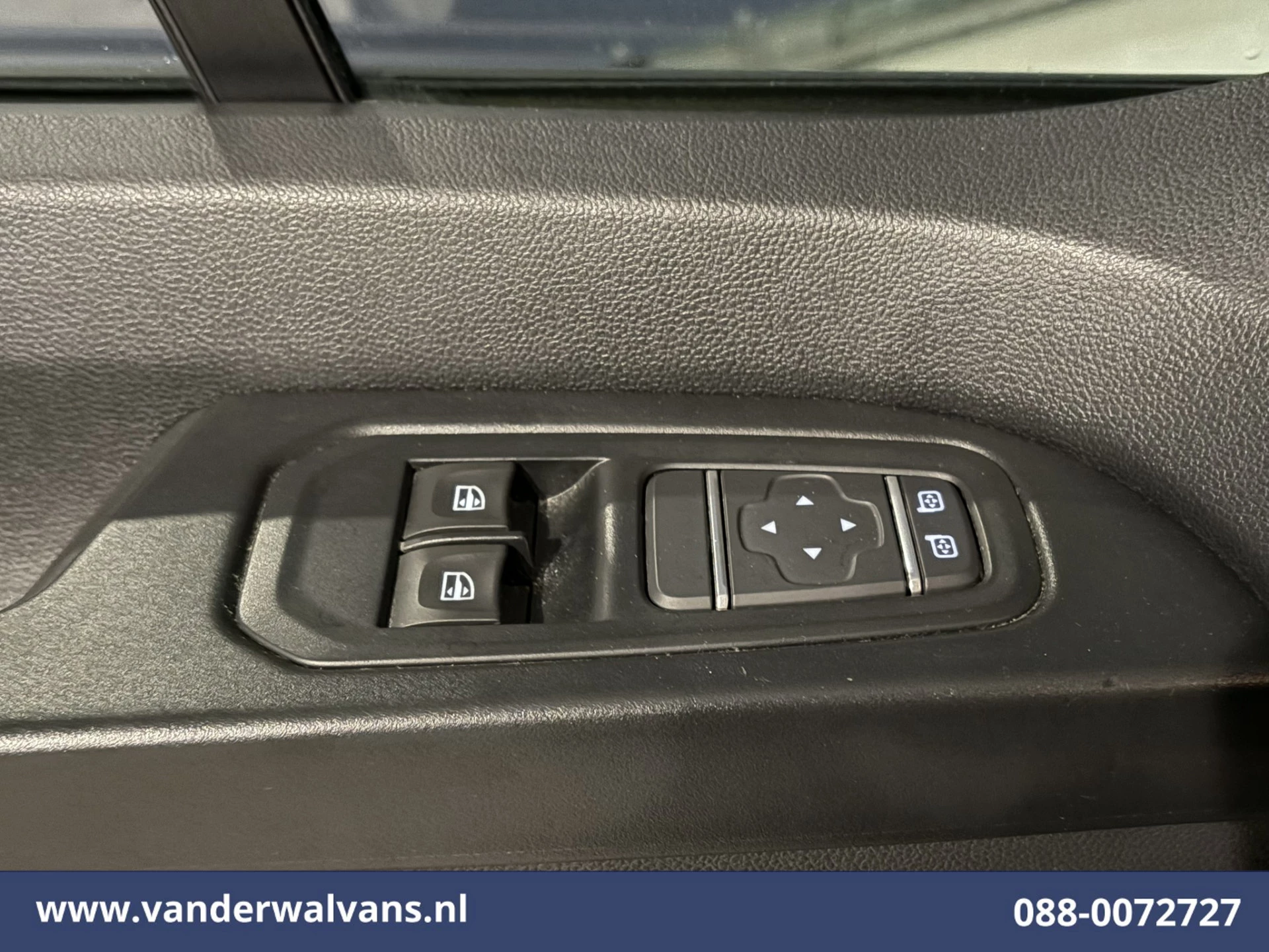 Renault Trafic 2022 - 2.0 Blue dCi 131pk L2H1 Euro6 Airco | LED | Cruisecontrol | Parkeersensoren zdjęcie 17