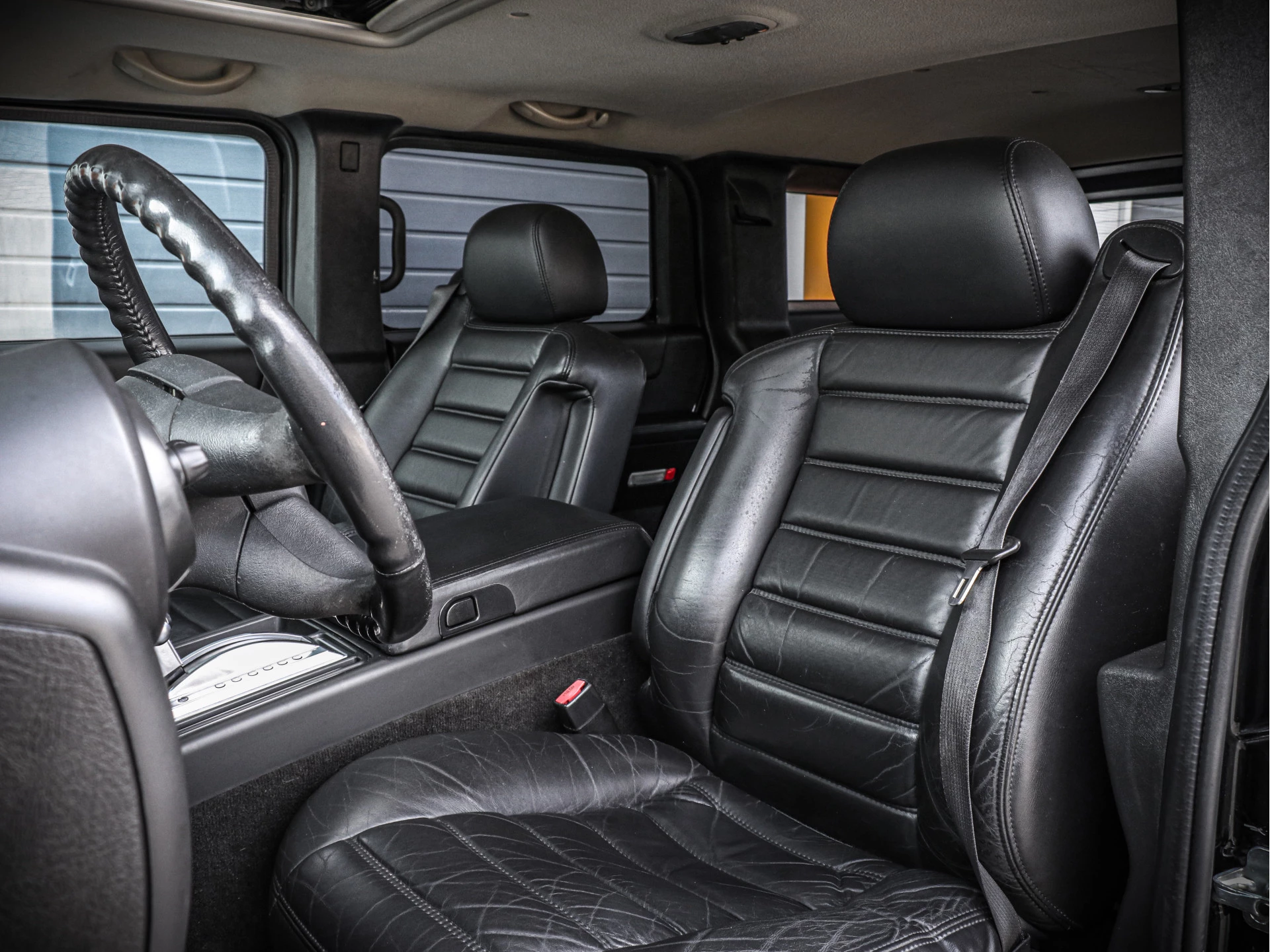 Hummer H2 2005 - 6.0L V8 | Zwart leder | Schuif Kanteldak | image 9