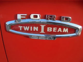 Ford F-250 1966 - PICK-UP afbeelding 4