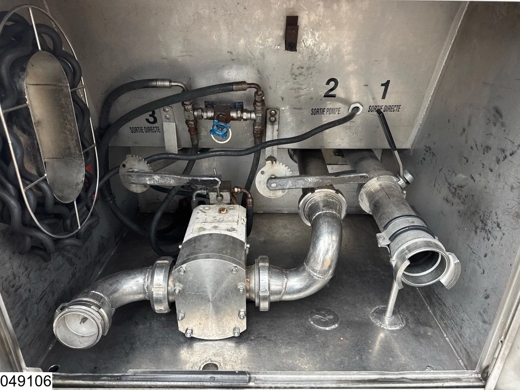 Magyar 2000 - Food 26000 liter, 1 Comp immagine 10