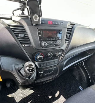 Iveco Daily 2021 - 35S14 2.3 410 L4H2 Airco|Cruise 3500kg trekgewich obrazek 10