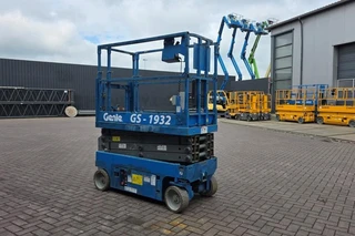 Genie 2011 - GS1932 Electric, Working Height 7.8 m, 227kg Capac Bild 2 Miniaturansicht