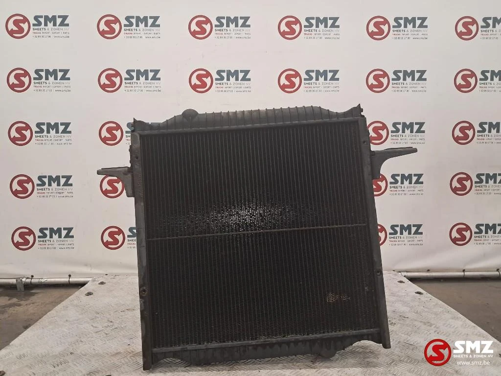 Renault 2003 - Occ Radiator Renault afbeelding 2