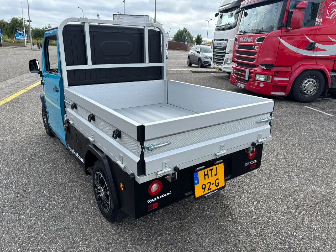 spijkstaal 2025 - iona xs kieper 200km bereik 100% elektrisch 600kg laadvermogen NIEUW obrázek 6