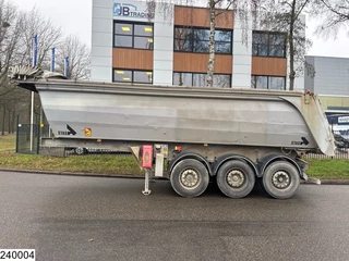 Stas N/A 2010 - kipper  Lift axle imagem 2