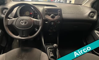 Toyota Aygo 2016 - 1.0 VVT-i x-now 2e Eigenaar - NAP - Cruise - Airco bild 3