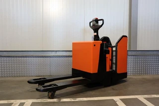 BT 2012 - LPE 200 / 8 te koop