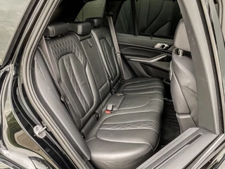 BMW X5 2023 - xDrive50e 490PK Automaat High Executive M-Sport image 16