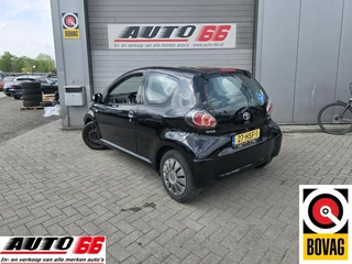 Toyota Aygo 2009 - 1.0-12V Comfort zdjecie 4