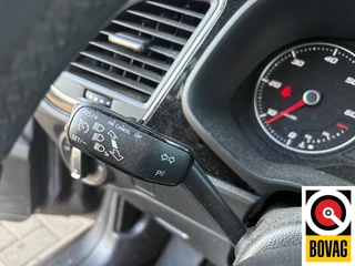 SEAT Leon 2016 - ST 1.6 TDI Style imagem 13