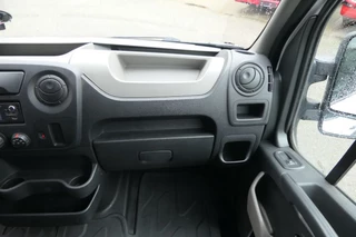 Renault Master 2017 - | L2H2 | 348578Km | 2017 | 3rd Seat | A/C | TUV/MOT/APK 04-2027 | NL-Van obrazek 24
