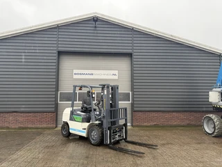 Eurotrac FE30 ECO heftruck NIEUW met vorkenverspreider 2025 afbeelding 1 miniatuur