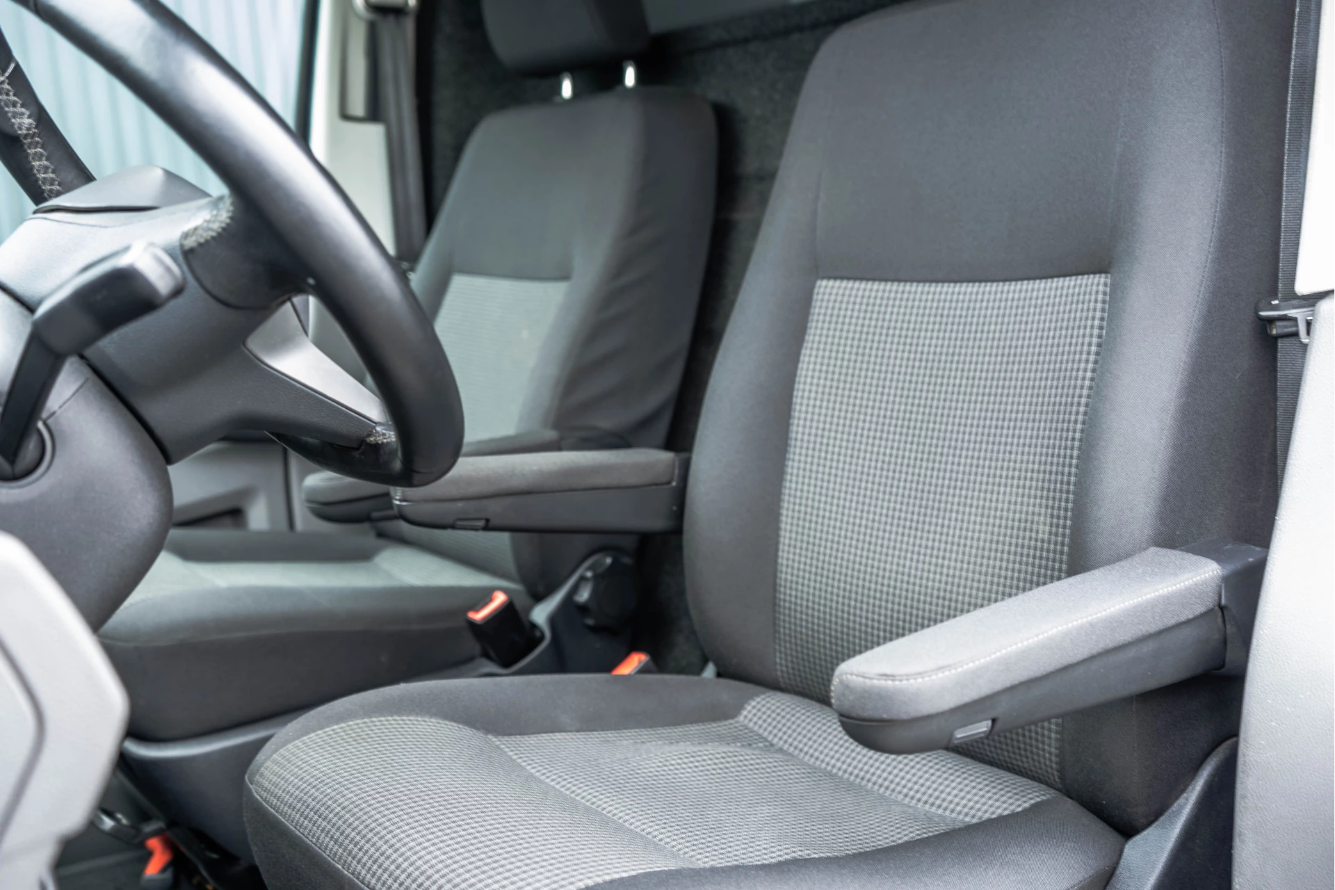 Volkswagen Transporter 2021 - T6.1 2.0 TDI L2H1 | 150 PK | Turbo defect | Carplay | Cruise | Navi | Trekhaak | Airco imagem 11
