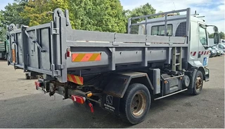 Renault Midlum 2001 - 180 , Tipper , Manual , Spring Suspension , French Truck image 3 thumbnail