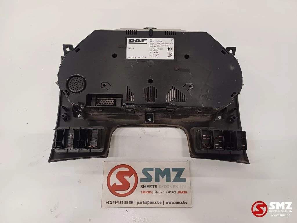 DAF 2007 - Occ instrumentenpaneel DAF изображение 2