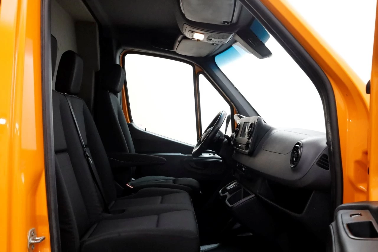 Mercedes-Benz Sprinter 2019 - 316 CDI 163pk 7G Automaat L2H1 Airco/Camera/Trekhaak 3500kg 11-2019 obrázek 3