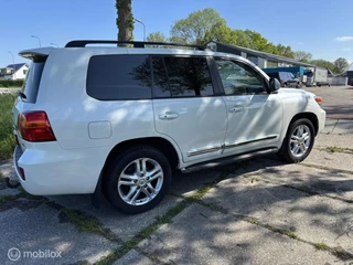 Toyota Land Cruiser 2015 - V8 4.5 D-4D Executive Standard Roof bild 2