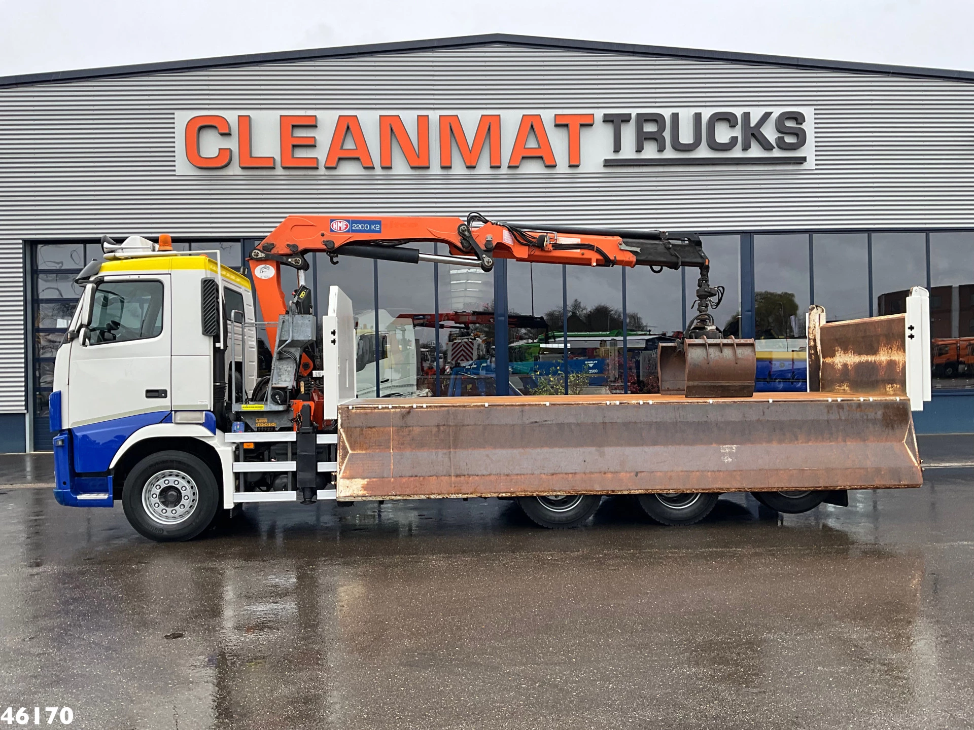 Volvo FH 2012 - 420 8x4 HMF 22 Tonmeter laadkraan image 7