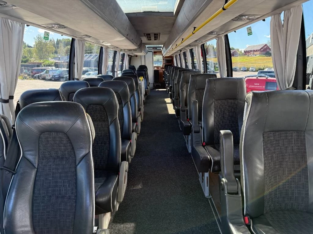 Volvo 2017 - B11R 9700HD. VIP! 2+1 seats! obrázek 10