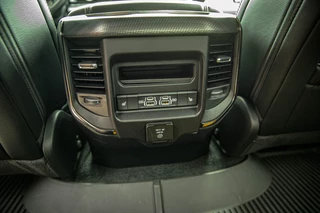 Dodge Ram 1500 2024 - Dodge Rebel Night Hurricane obrazek 11
