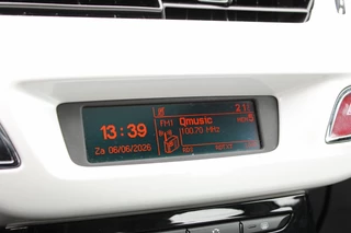 Citroën C3 2015 - 1.2 PureTech Exclusive Panodak ClimateControl PDC !!NIEUWBINNEN!! bild 24
