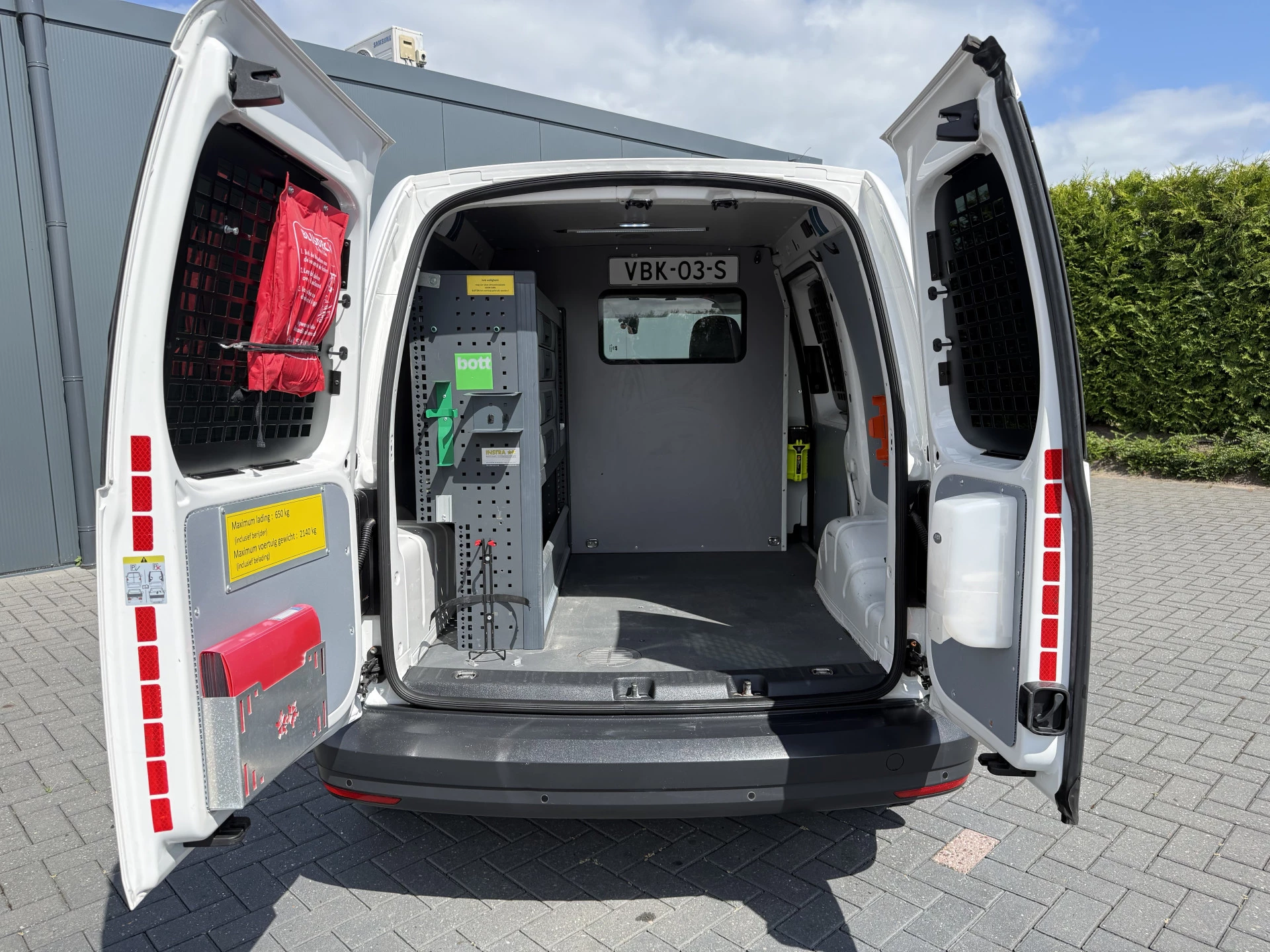 Volkswagen Caddy 2019 - 2.0 TDI 102 PK EURO 6 / 1e EIG. / BOTT VARIO INRICHTING / AIRCO / CRUISE / VERWARMDE VOORRUIT obrázek 6