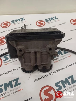 Volvo N/A 2012 - Occ EBS achterasmodulator Volvo obrazek 1