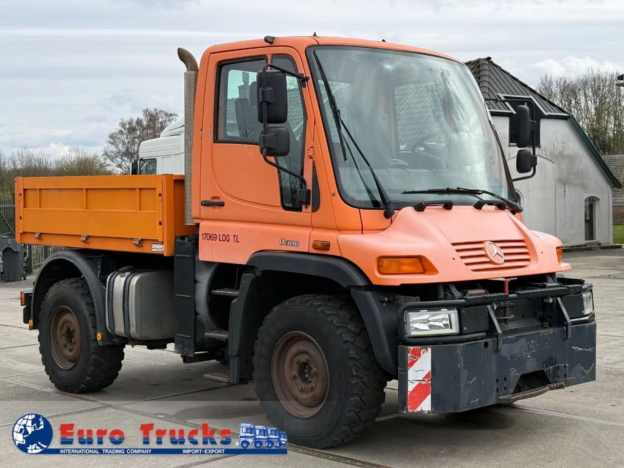 Unimog U300 2002 - U300 405/10 zdjęcie 2