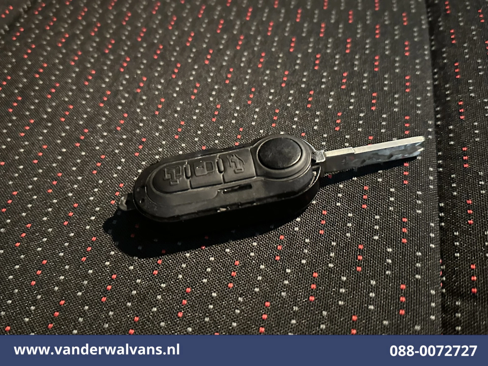 Opel Movano 2023 - 2.2D 120pk L2H2 Euro6 Airco | 2500kg Trekhaak | Apple Carplay | Cruisecontrol Android Auto | Bijrijdersbank image 16