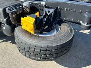 MAN TGS 2023 - 33.400 BB SA 6x4 Manual imagem 15