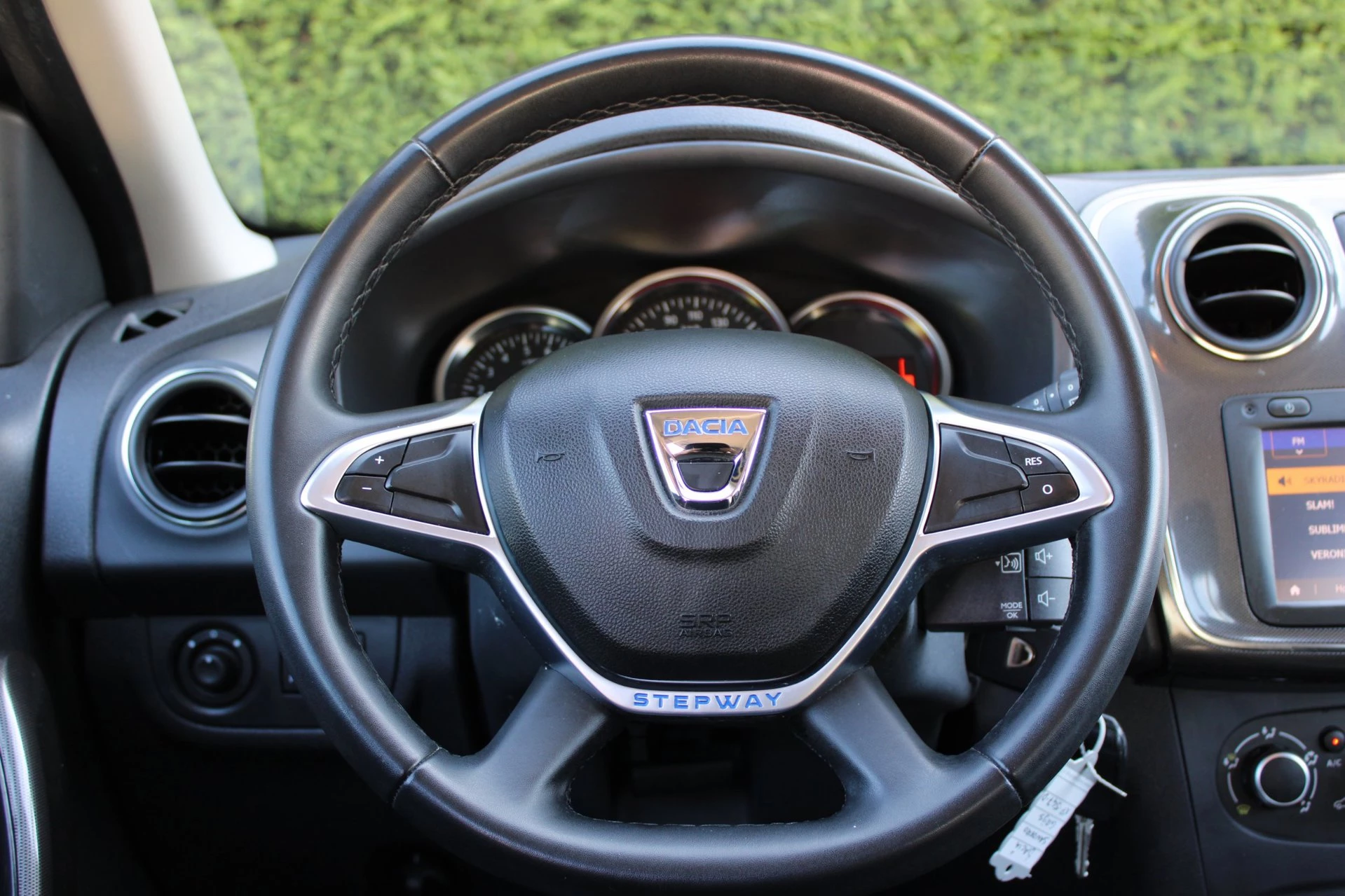 Dacia Sandero Stepway 2019 - 0.9 TCe SL Camera afbeelding 9