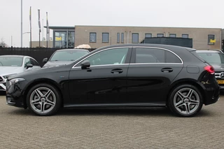Mercedes-Benz A-Class 2020 - 250e AUT8 AMG Line Limited NAVI SFEER CARPLAY DAB 18'' obrazek 7