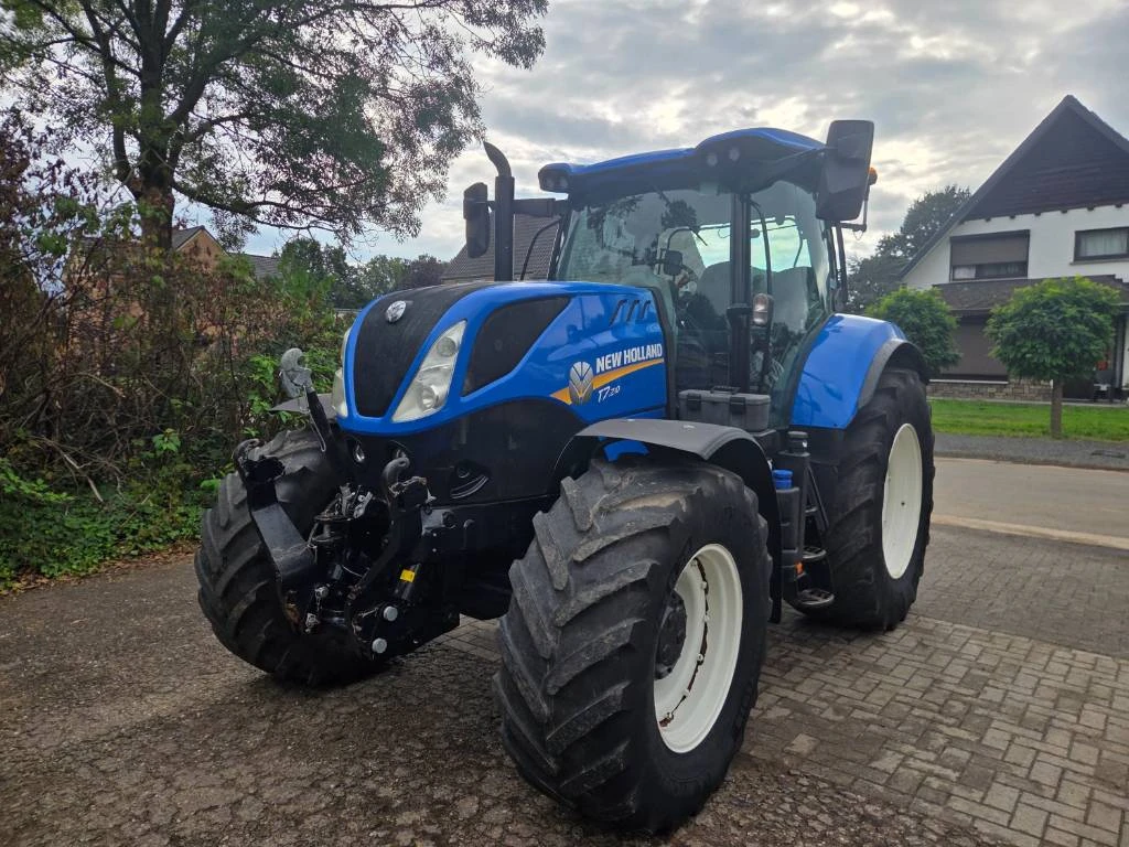 New Holland 2019 - T 7.210 PC изображение 1