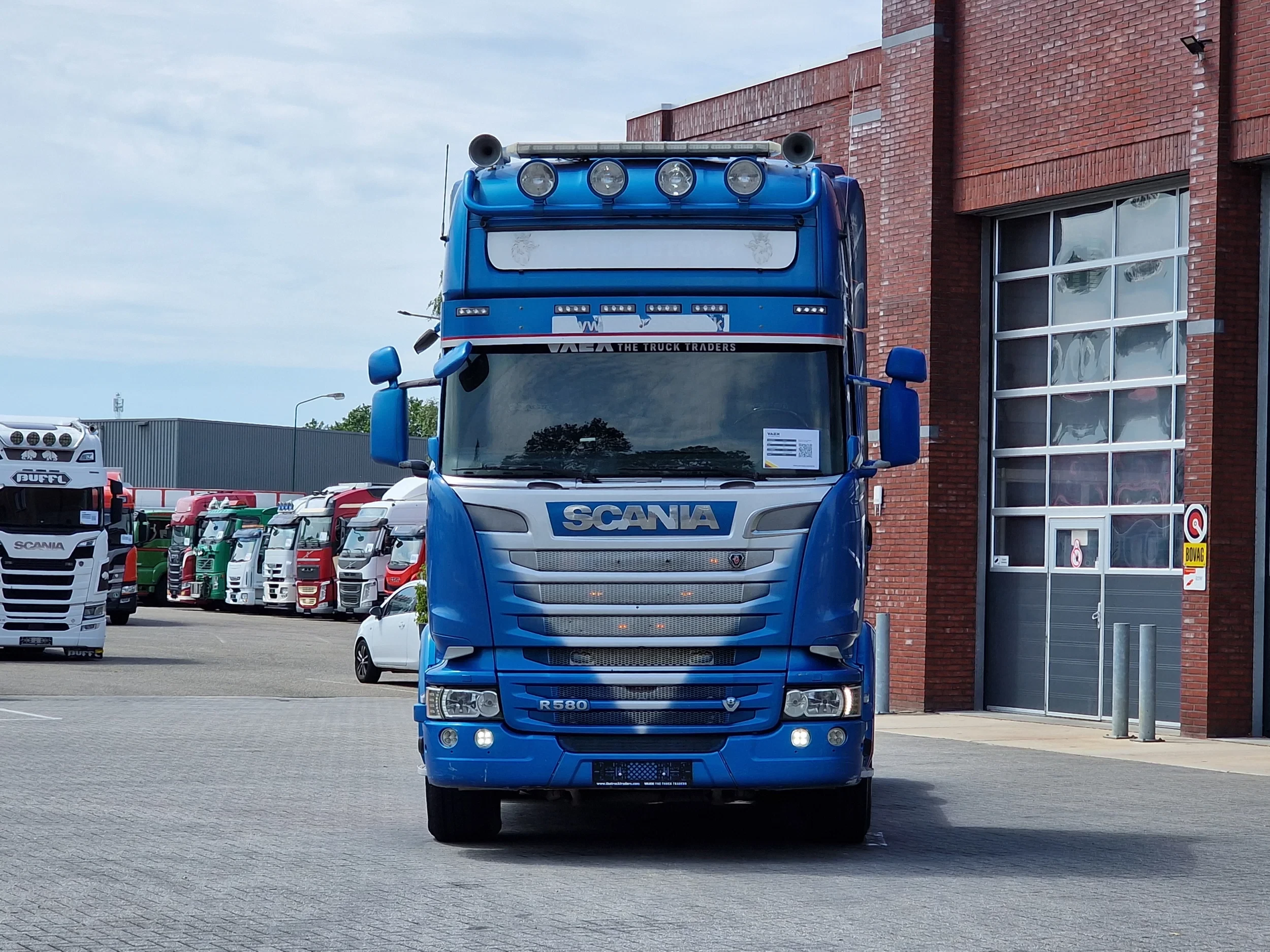 Scania R 2014 - R580 V8 Topline 6x4 - PTO/Hydraulic - Retarder - 3.10 WB - Full air - HUB reduction obrázek 2