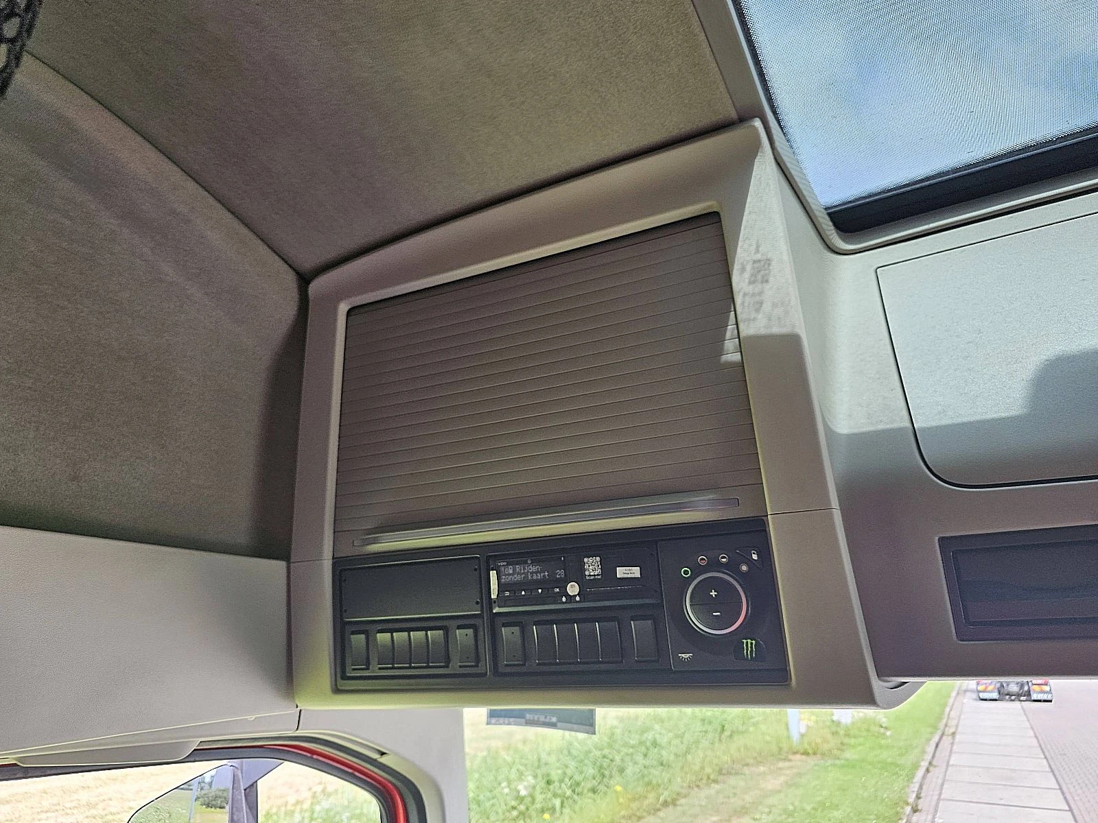 Volvo FH 2023 - 500 image 10