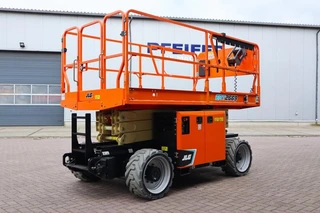 JLG 2021 - ERT2669 Electric, 10m Working Height, 680kg Capaci immagine 2 miniatura