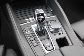BMW X6 2017 - xDrive35i High Executive M-Sport LEDER MEMORY SCHUIFDAK SOFTCLOSE H&K TREKHAAK obrazek 32