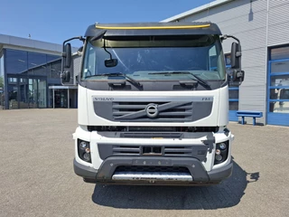 Volvo FMX11-450 2012 - / HYDRAULICS / VEB / AIRCO / AUTOMATIC / EURO-5 / 2012 obrazek 6