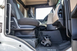 MAN TGS 2018 - 35.420 BL-8x4-4+HIAB 188 E-2 image 10