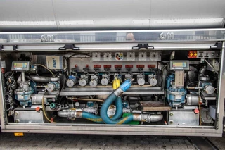 Mercedes-Benz Actros 2012 - 2544-MP3+MAGYAR INOX18.200L+17.700L/2X6COMP imagem 9