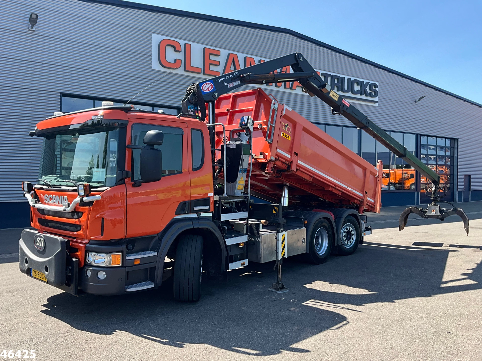 Scania P 2013 - 320 HMF 14 Tonmeter Z-kraan Just 227.472 km! afbeelding 1