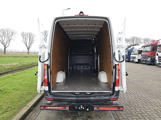 Mercedes-Benz Sprinter 2023 - 317 obrazek 15