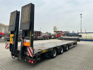 KAESSBOHRER N/A 2022 - Lowbed  / 6.00m extendable / hydraulic ramps  / steering-axle / lift-axle immagine 6