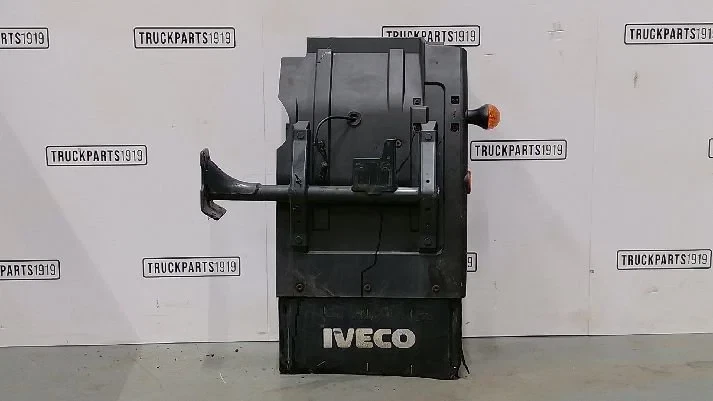 Iveco - Body & Chassis Parts Spatbord voor Re. Iveco immagine 1