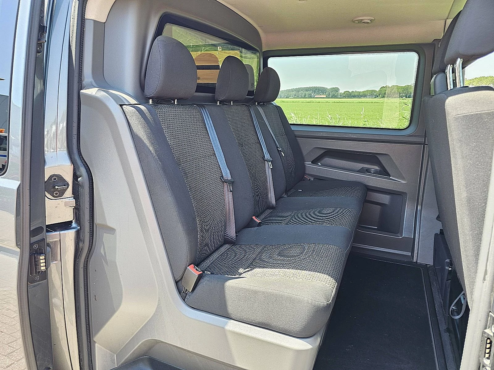 Volkswagen Transporter 2021 - 2.0 TDI Bild 13