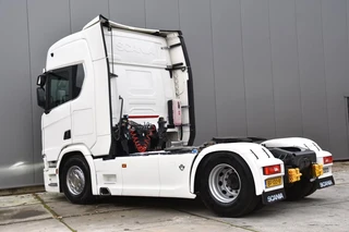 Scania R 2019 - R520 V8 NGS 4x2NB - HYDRAULIC SYSTEM - RETARDER - 982 TKM - FULL AIR/4 POINT REAR - PARK. AIRCO - LED - GOOD CONDITION - image 3 thumbnail