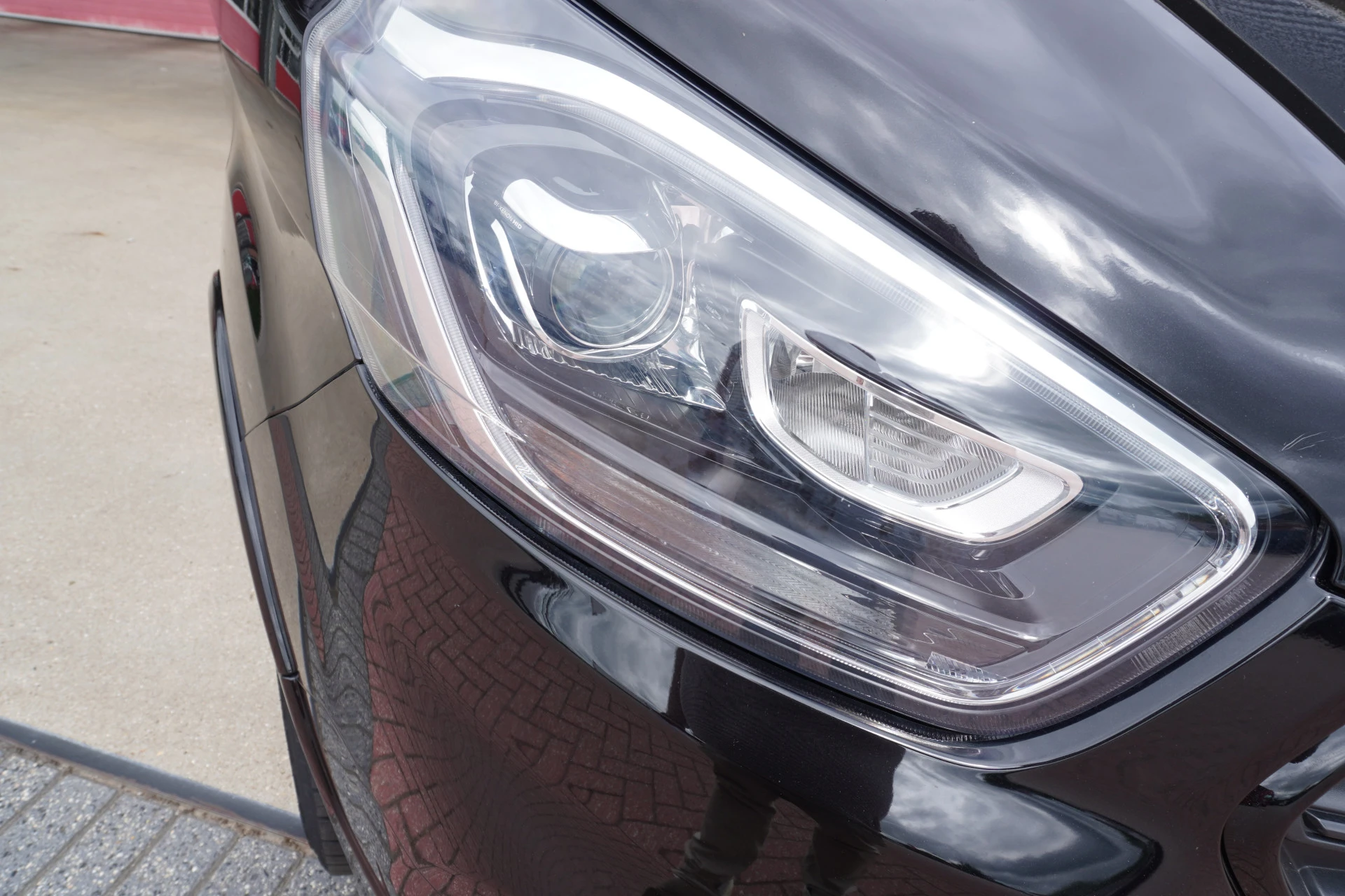 Ford Transit Custom 2022 - 320L 2.0 TDCI 185PK L2H1 Sport obrázek 11
